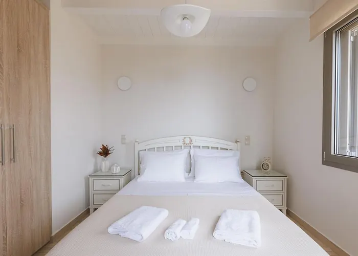 Stone Pearl Kea Daire Ellinika (Kea)