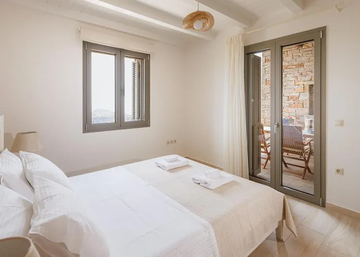 Stone Pearl Kea * Ellinika (Kea)