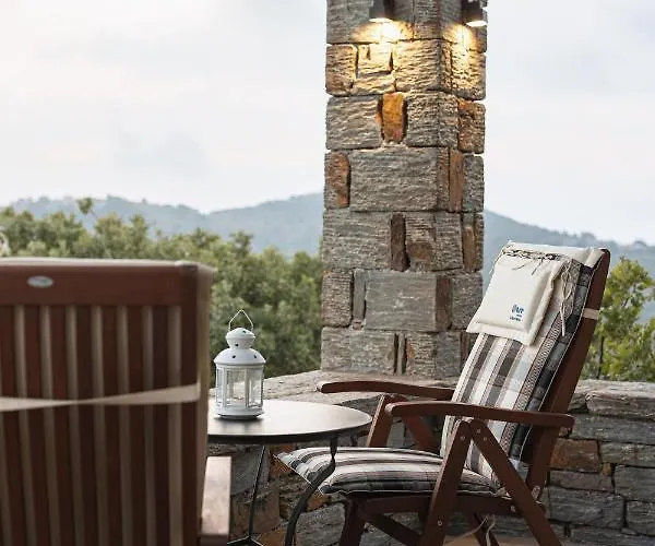 Stone Pearl Kea Daire *